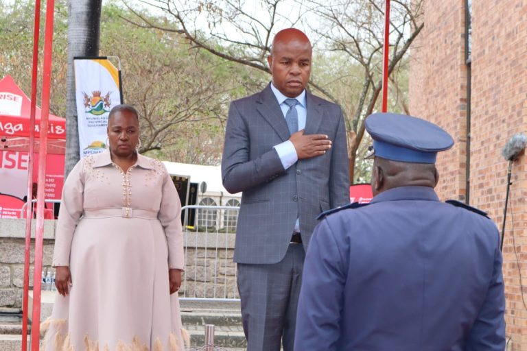 MANDLA NDLOVU